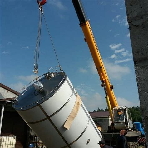 Монтаж резервуаров и молочных танков