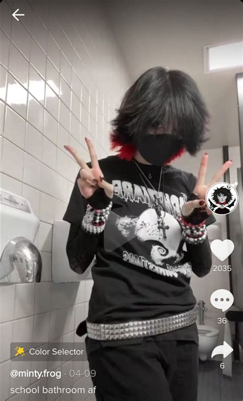 Pin Su SCREAMO EMO HARDCORE METAL BOIS