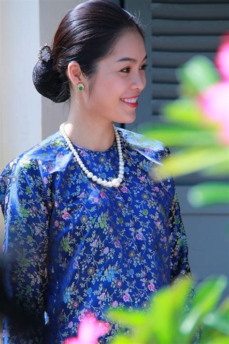 Hot boy xuất ngoại Á hậu xuất chiêu