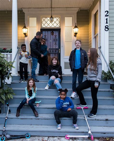 how to get into a foster home
