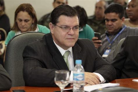 Moção a Mister Gay causa polêmica e opõe evangélicos e laicos na Câmara Política Campo