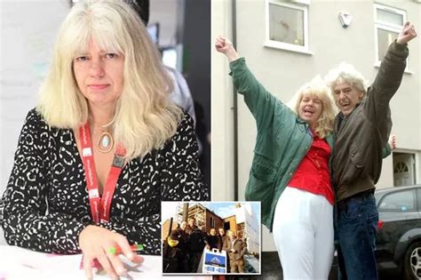 Desperate Women Turn To Sex Work As Universal Credit Leaves Them 50 A Month Mirror Online