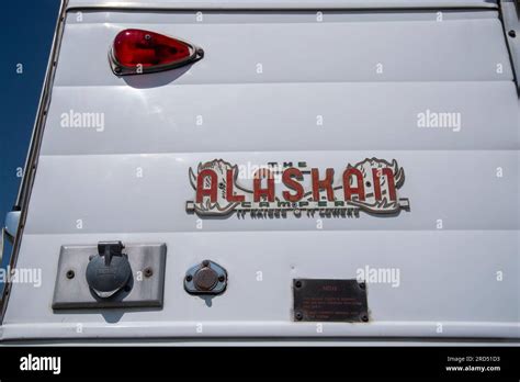 1965 Alaskan Pop Up Camper Fitted To A 1958 Chevy Truck Stock Photo