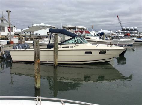 Tiara Pursuit 1984 For Sale For 9000 Boats From