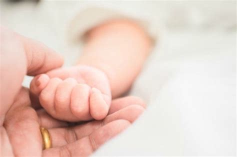 Singapore Mum I Cant Have Sex But Ivf Helped Me Give Birth