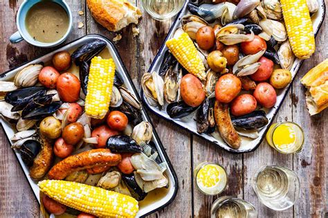 How to Do a New England Clambake at Home