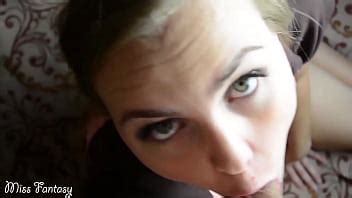 Horny Stepsister Gives Blowjob Xnxx