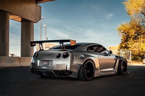 Rocket Bunny Pandem WIDEBODY Nissan GTR R35 Installed With 43 OFF