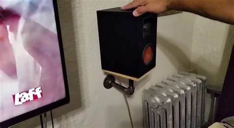 How To Mount Speakers On Wall Easy Diy Speaker Hanging