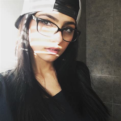 Mia Khalifa Porn Pic