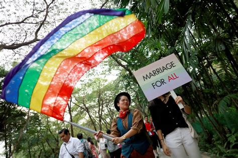 Thailand S Same Sex Marriage Bill Gets Royal Endorsement