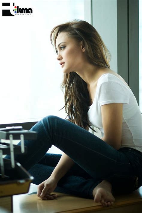 Alessandra Usman Hot Photo Gallery Foto Sexy Artis Indonesia