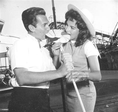The One That Got Away Uncovering The Enduring Love Story Of Neil Sedakas Life Partner Leba Strassberg Sedaka