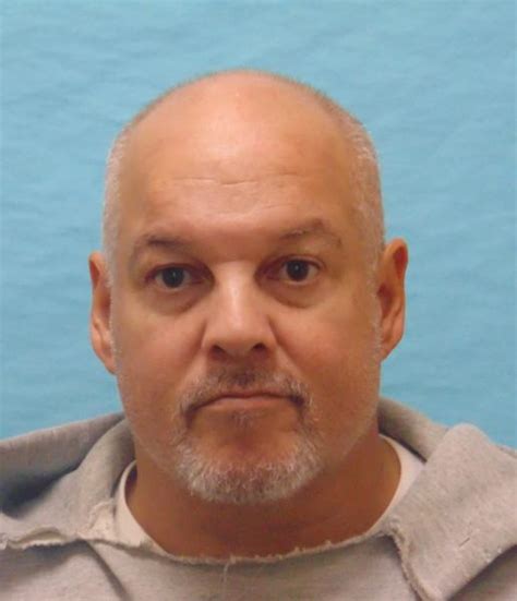 Jose Santiago Sex Offender In Robertsdale Al Al