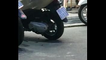 Vestido De Encaje Negro Al Descubierto XVIDEOS