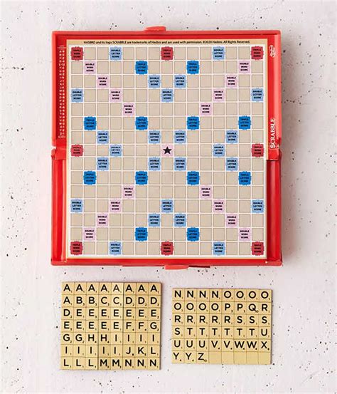 Worlds Smallest Scrabble Game With Board And Letters Gadgetsin