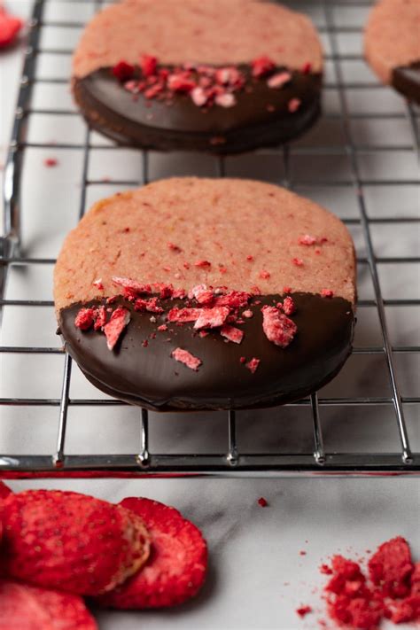 Strawberry Shortbread Cookies Sugar Pursuit