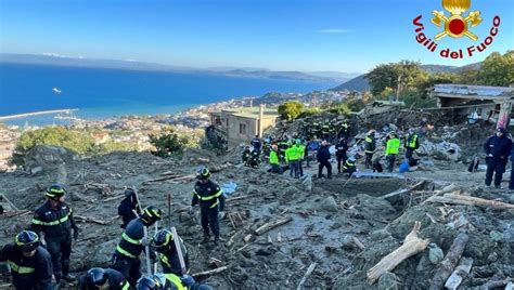 Ischia Frana A Casamicciola Morti Identificati Pichetto In