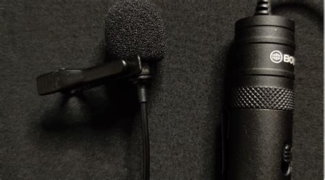 how to play sounds through your mic
