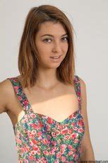 Pretty Tera Link Takes Off Her Pretty Dress And Exposes A Juicy Pussy Photos