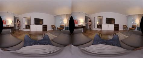 Magrinha De Lingerie Se Masturbando Numa Siririca Gostosa Cnn Amador