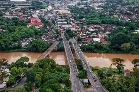 Menyibak Bengawan Solo Sungai Terpanjangan Di Pulau Jawa Yang