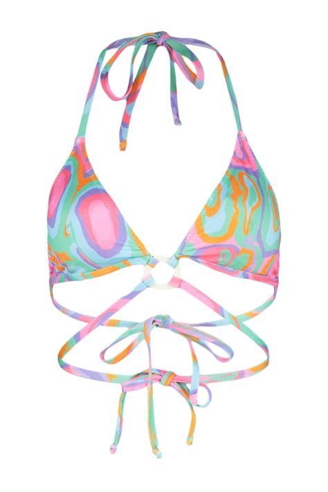 Trendyolmilla Soyut Desenli Üçgen Aksesuarlı Bikini Üstü TBESS23BU00265 Fiyatı Yorumları