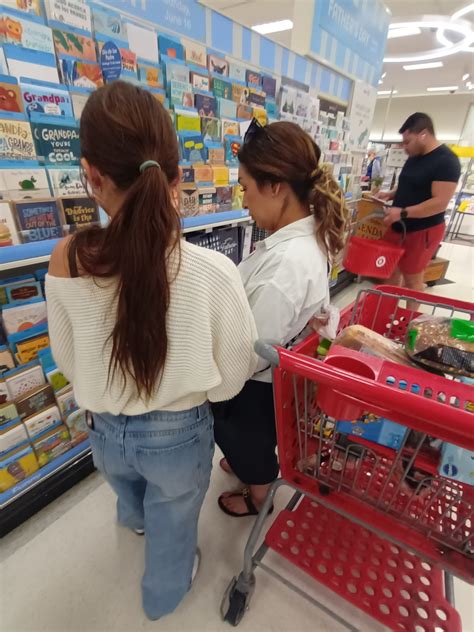 Tiny Latina Milf With Booty In Tight Tight Dress Spandex Leggings Yoga Pants Forum