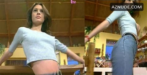 DIANE ROBERT Nude AZNude