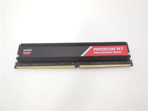 Оперативная память DDR4 8GB AMD Radeon R7