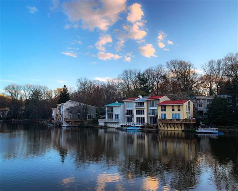 Lake Anne - Reston VA | Scrolller