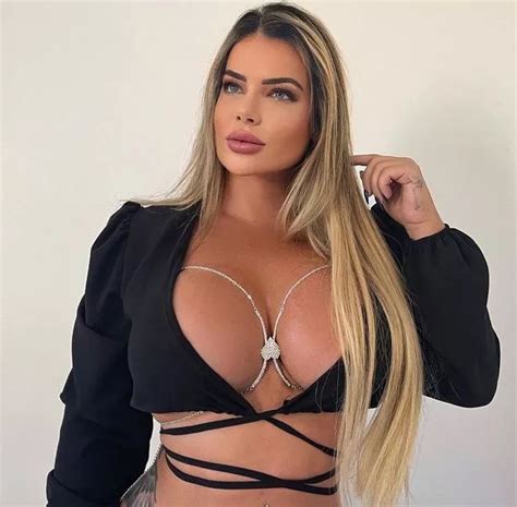 World S Hottest Lawyer Flashes Bum In Thong Bikini At Beach Thrilling Fans Daily Star