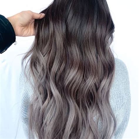 Ash Blonde Ombre Hair