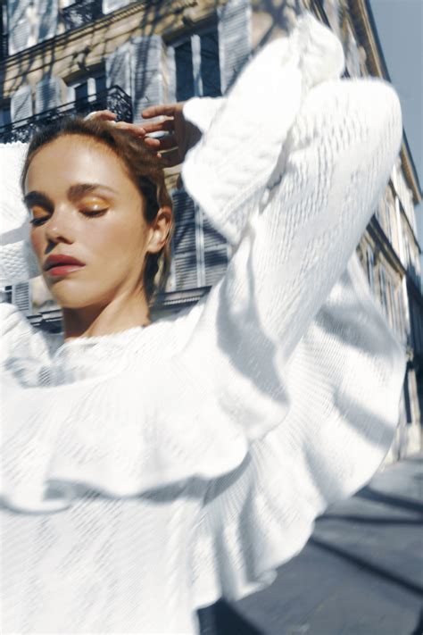 Este Es El Color De U As Nude M S Sofisticado Que Hace Que Parezcas M S Bronceada Vogue Espa A