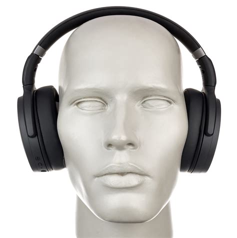 Sennheiser HD 450BT Review | headphonecheck.com