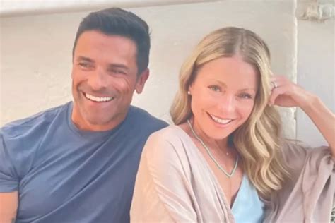 Kelly Ripa And Mark Consuelos Accidentally End Up On Nude Beach