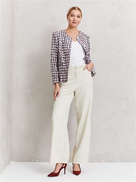 Все товары – AKIMBO — Классическая женская одежда оптом от производителя