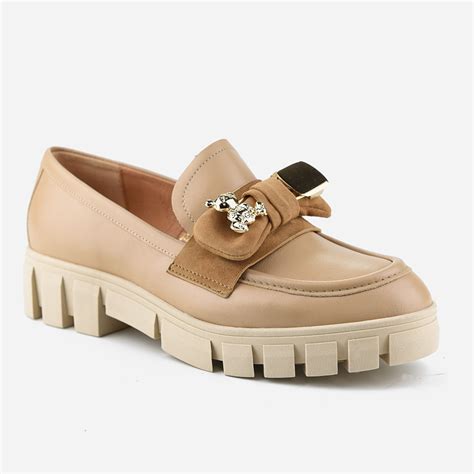 Skórzane mokasyny damskie Visconi Nude model