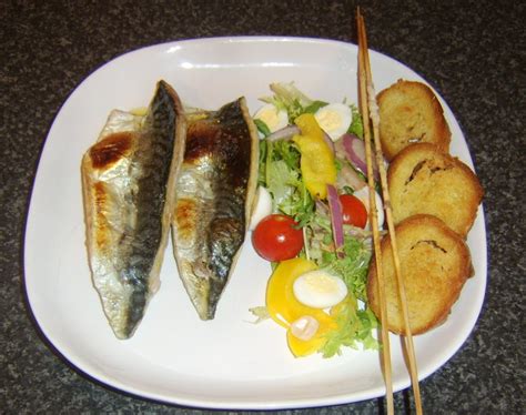 How to Cook Quails Eggs (With Recipes) | Delishably