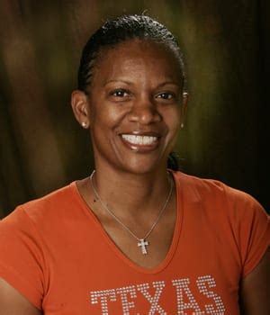 Ut Women S Track Coach Resigns Over Lesbian Affair With Student Athlete Dallas Voice