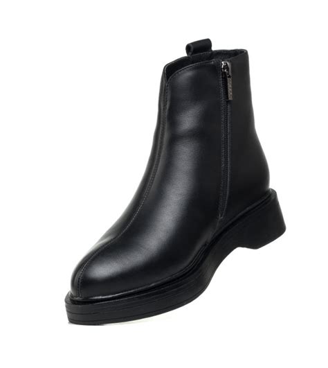 Ботинки черные кожаные с острым носом стильные зимние Oeego 1625Ц ...