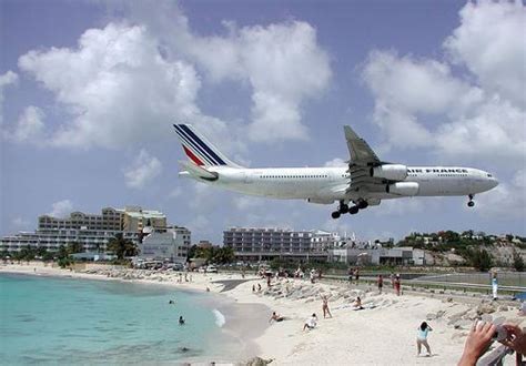 Princess Juliana International Airport (SXM)