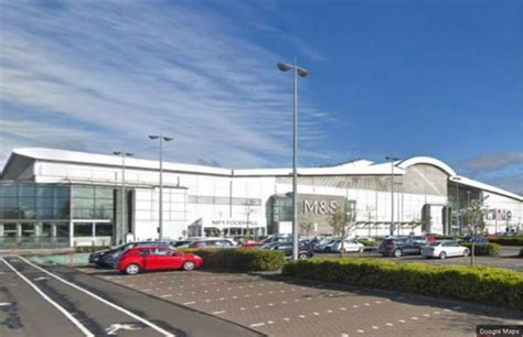 Man Stabbed At Braehead Shopping Centre – Paisley Photographs