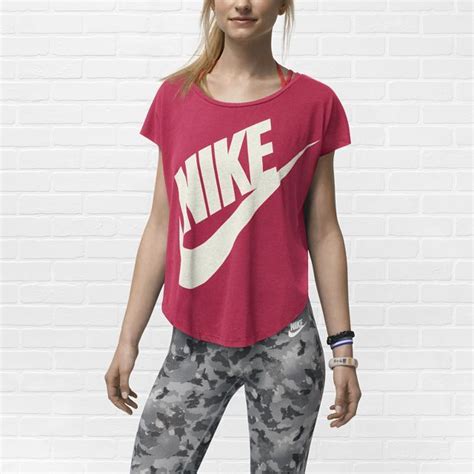 The Nike Signal Women S T Shirt Sport Outfit Men Sport Outfits Fashion