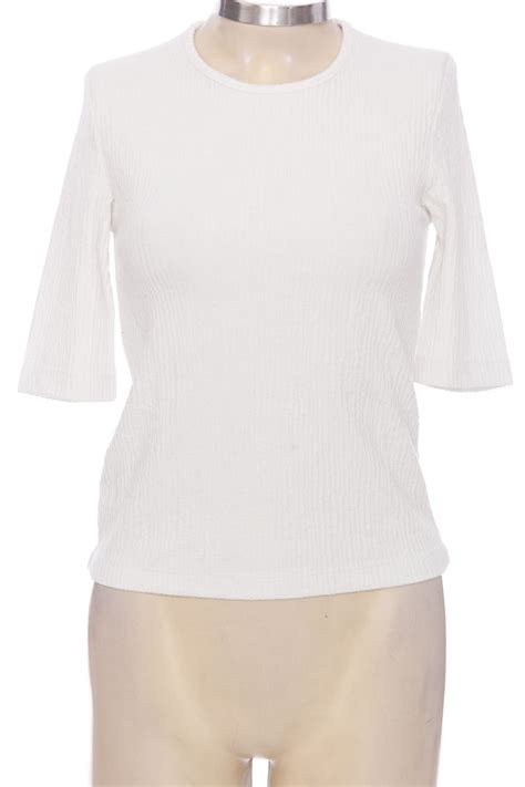 Top Camiseta Color Blanco MNG Closeando