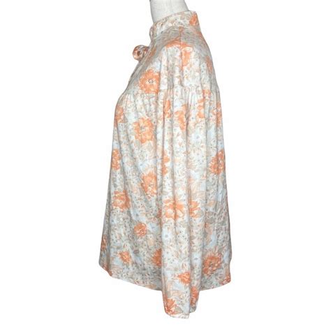 Vintage 70s Floral Pussy Bow Neckline Retro Tunic Top Gem