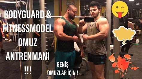 Omuz Kasi Antrenmani Top Ve Gen Omuzlar Bodyguard F Tness Model