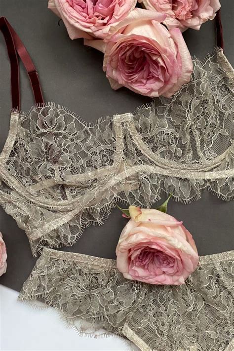 French Lace Lingerie Set Transparent Underwire Bra And Panties