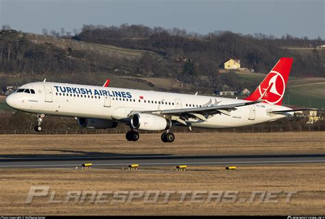 TC JSN Turkish Airlines Airbus A321 231 WL Photo By Wolfgang Kaiser