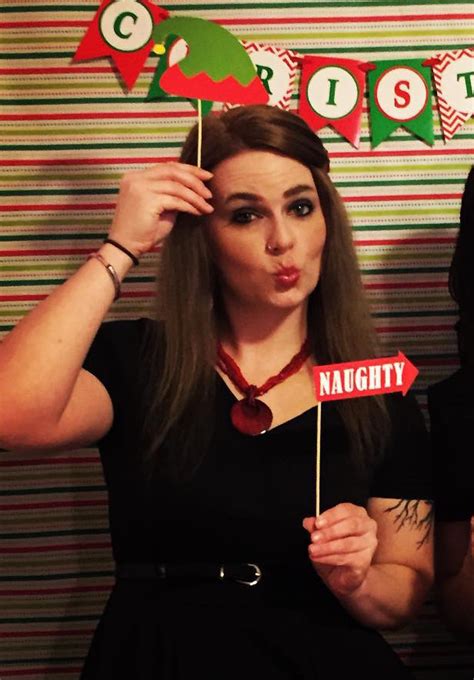 Sexy Maine Whore Aydah Showing Her Tits And Pussy Shesfreaky